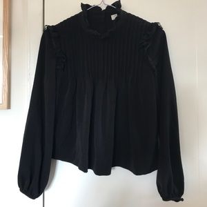 Aritzia pleated blouse with lace details